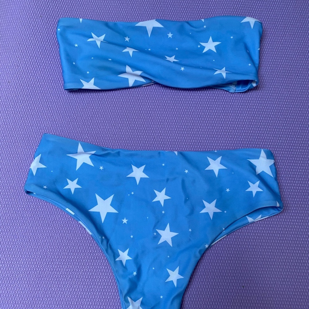 NWOT Blue and white star swim suit